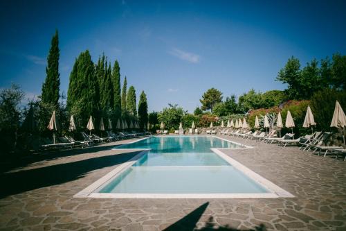 San Donato in Fronzano Apartment | La Piazza di San Donato