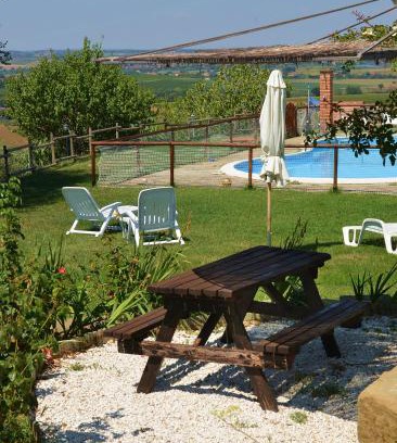 Panicale Apartment | La Pietraia