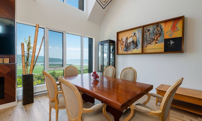 Baie-St-Paul Apartment | La Pignoronde, 408
