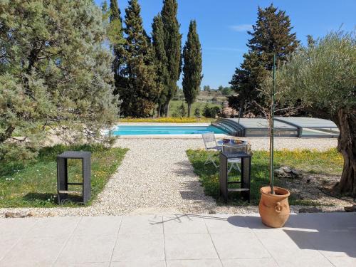 Azillanet Apartment | La Pinède