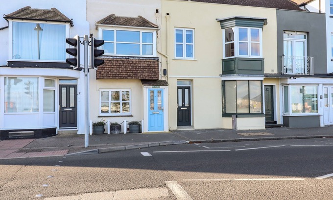 Deal Cottage | LA PLAGE, pet friendly, country holiday cottage in Walmer