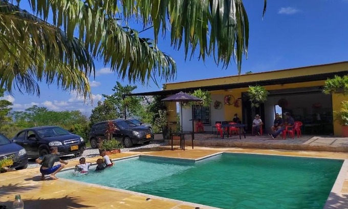 Puerto Triunfo House | LA POSADA DORADA PARCELAS NAPOLES