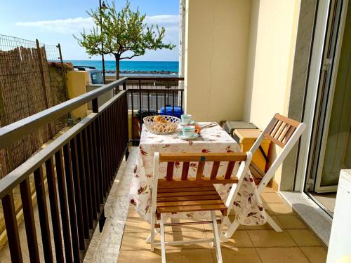 Santo Stefano al Mare Apartment | La Posidonia sul mare