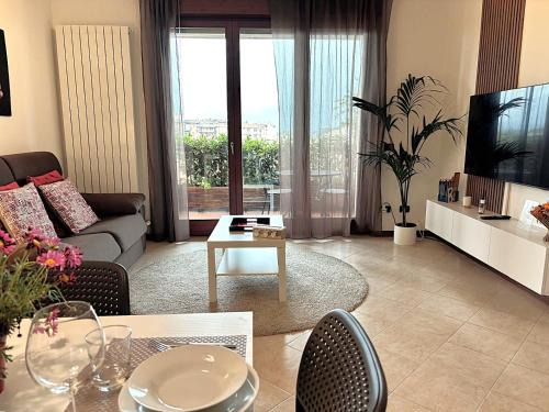 Borgo Roma Apartment | 'La Quercia' top floor flat