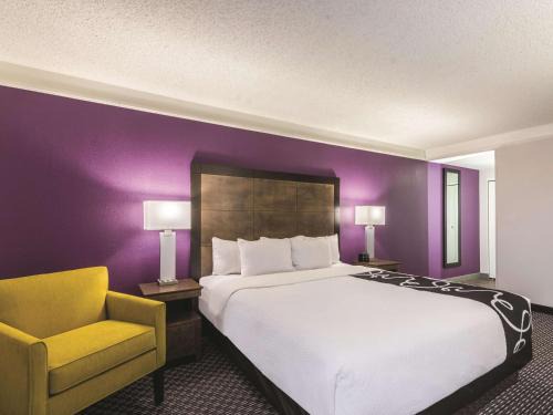 Sharonville Hotel | La Quinta by Wyndham Cincinnati Sharonville
