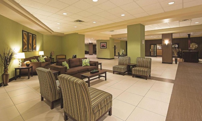 Salisbury Hotel | La Quinta by Wyndham Salisbury