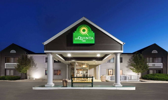 Sheboygan Hotel | La Quinta Inn by Wyndham Sheboygan