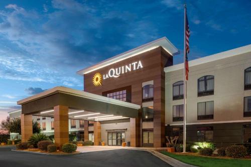 Albany Hotel | La Quinta Inn & Suites by Wyndham-Albany GA