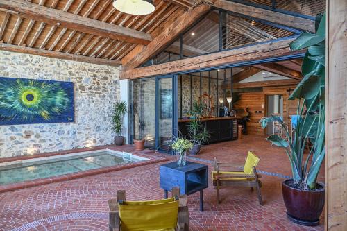 Le Somail House | La Remise Penthouse