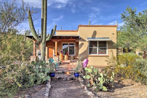 Tucson House | La Roca - Tucson Casita with Mtn View on 10 Acres!