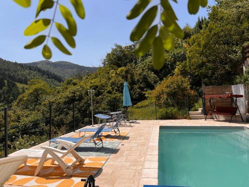 Roquedur House | La Roseraie - Gite avec piscine en Cévennes