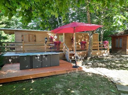 Saint-Priest-des-Champs House | La Roulotte du Parc