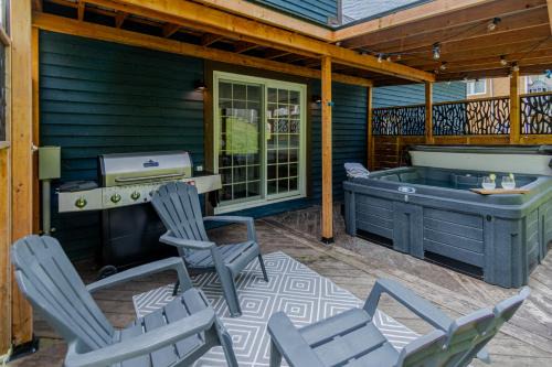 Petite-Riviere-Saint-Francois Ski Chalet | La Shred - 5min Massif, Foyer, Spa
