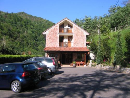 Cangas de Onis Hotel | La Salmonera Cangas de Onís