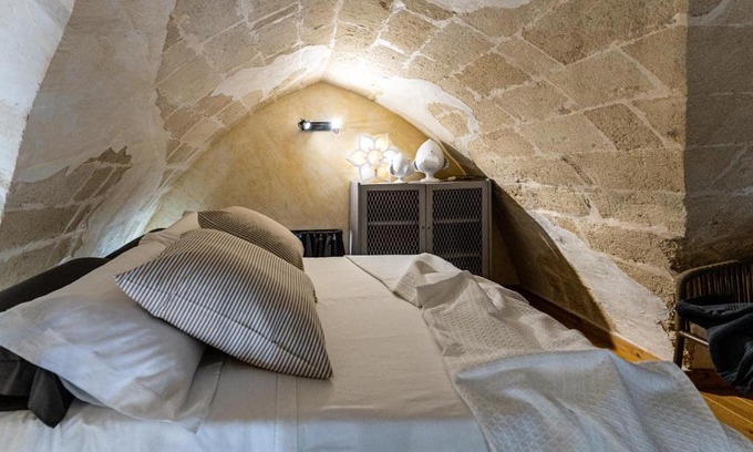 Pulsano House | La Scunnuta Apartment
