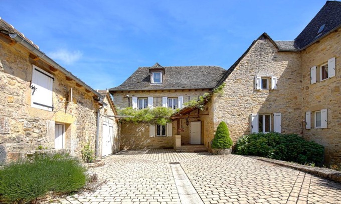Castelnau-de-Mandailles House | La Source Gilhodes