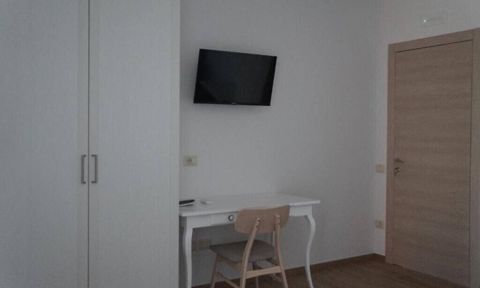 Fermo Bed & Breakfast | La Sperella Bed and Breakfast - Brezza