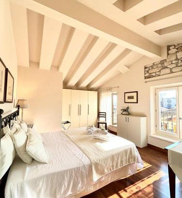 Lazise Old Town Apartment | La Suite del Centro