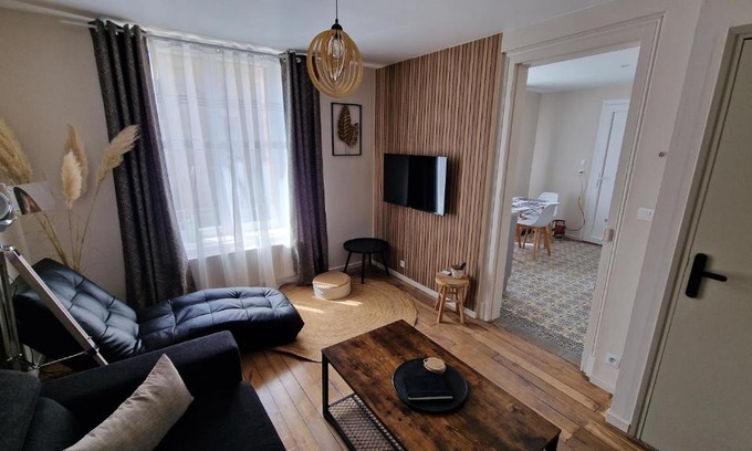 Charleville-Mezieres Apartment | La Symphonie