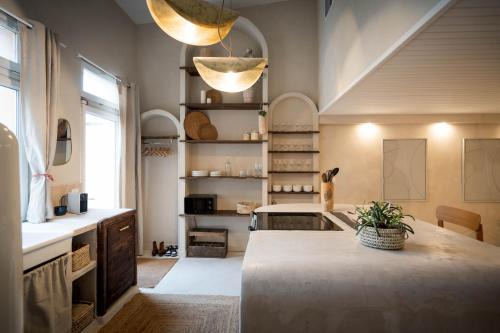 Deulemont House | La Tête Penchée - Maison Duplex 2 Chambres et Jacuzzi