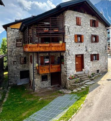 Forni di Sopra Apartment | La Tana dell'Orso