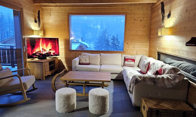 Vars Ski Chalet | LA TANIERE