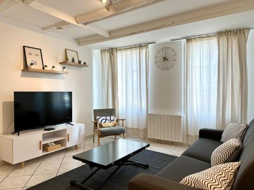 Saint-Pierre - Rene II - Bonsecours Apartment | La Tannière - 4 à 6 personnes - Lit KingSize - Proche Gare