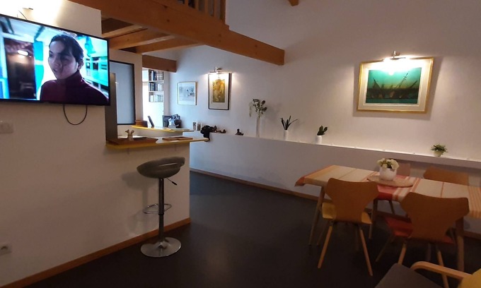 Polignac House | La Terrasse de Cheyrac