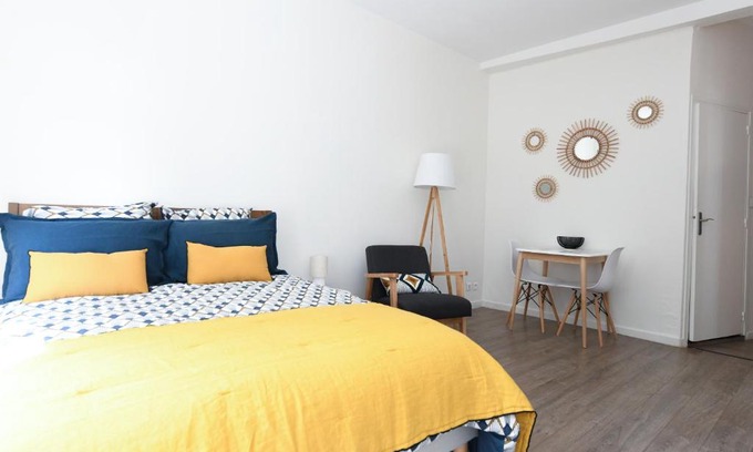 Guilhemery Apartment | La terrasse de Dupuy,appartement climatisé