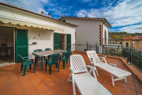Seccheto Apartment | La Terrazza a Seccheto Sul Mare