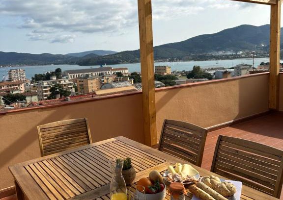 Portoferraio Apartment | La terrazza al forte