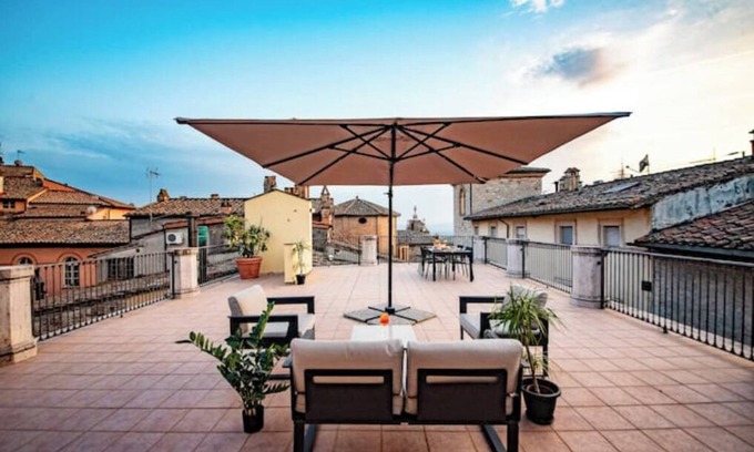 Old Town Apartment | La Terrazza Felice in the centre of Perugia