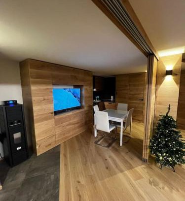 La Thuile Apartment | La Thuile: Sci, Trekking e Relax