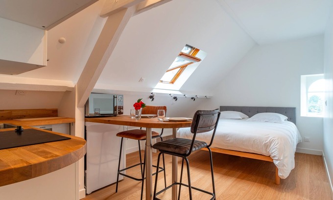 Benodet Apartment | La Timonerie - Studio climatisé à Bénodet, vue mer