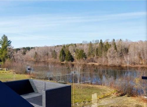 Mauricie Ski Chalet | La Tranquilité Moderne