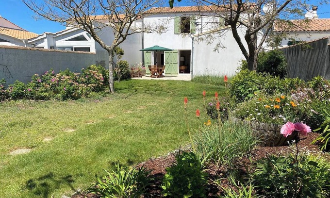 Saint-Clement-des-Baleines House | La Villa de la Digue : House for up to 8 people