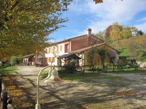 Nervesa della Battaglia House | La Valle