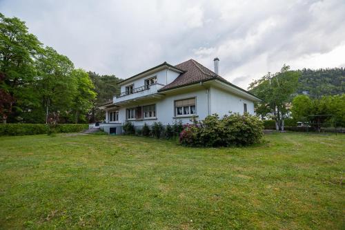 Val-de-Travers Villa | la viela