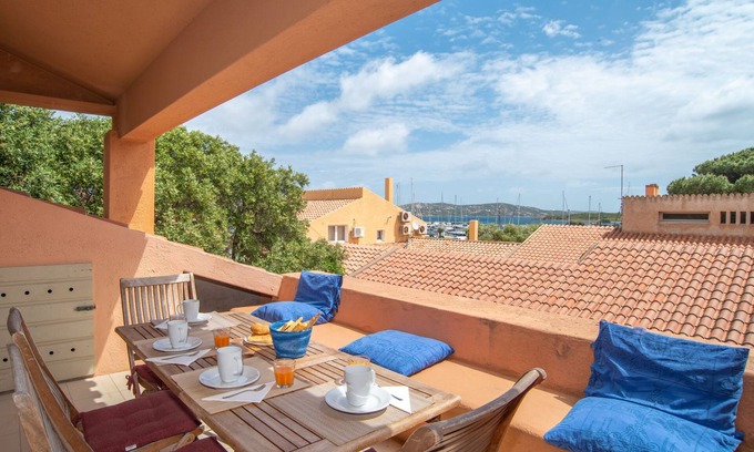 Palau Apartment | La Vigna Blu by Interhome