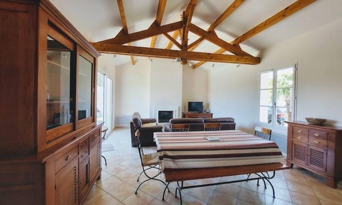 L'Aiguillon-sur-Vie Villa | la Villa D'adèle