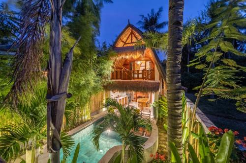 Gili Air Villa | La Villa Loca