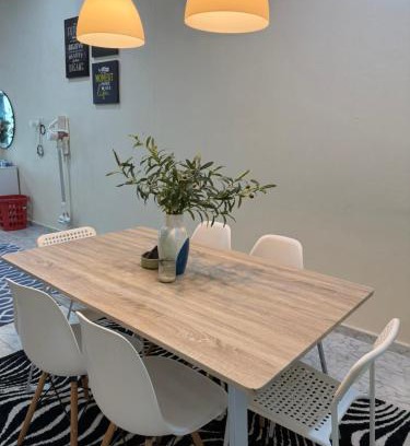 Kampung Telong House | La Zaira Homestay Telong Kandis