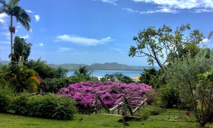 Le Marin House | LADILAFE VILLA 4* with PRIVATE SWIMMING POOL and sea view