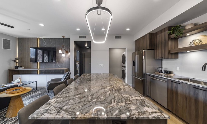 Zion National Park South Entrance Apartment | LaFave-Luxury Suite at Zion: The Sundial