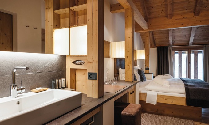 San Cassiano House | Lagació Hotel Mountain Residence