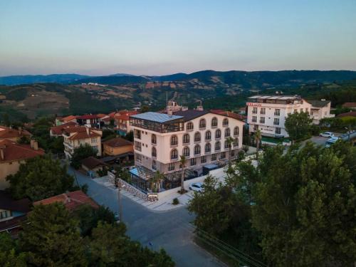 Altinova Hotel | Lagun Palas