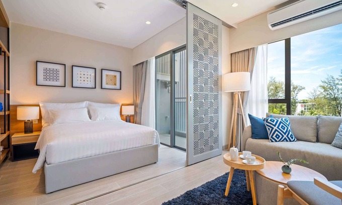 Bang Tao Condo | Laguna Lakeside Residences 1BR A2 Field side