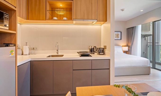 Bang Tao Condo | Laguna Lakeside Residences 1BR A2 Road side