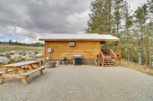 Kalispell Apartment | Lake Access, Deck Rustic Retreat in Kalispell!