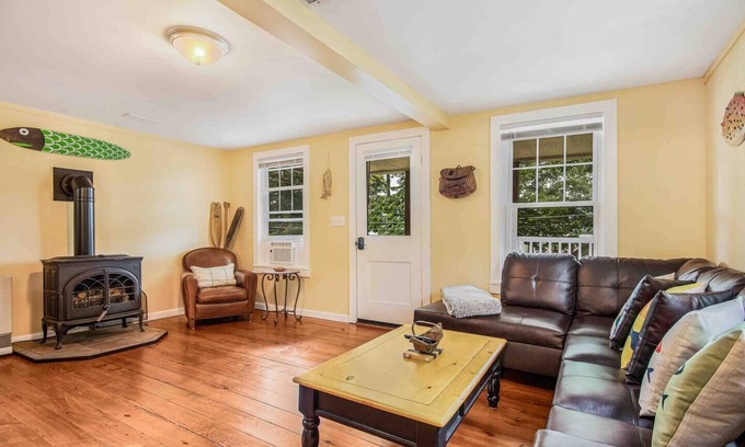 Richfield Springs House | Lake Access to Canadarago Lake*Lake View Cottage*
